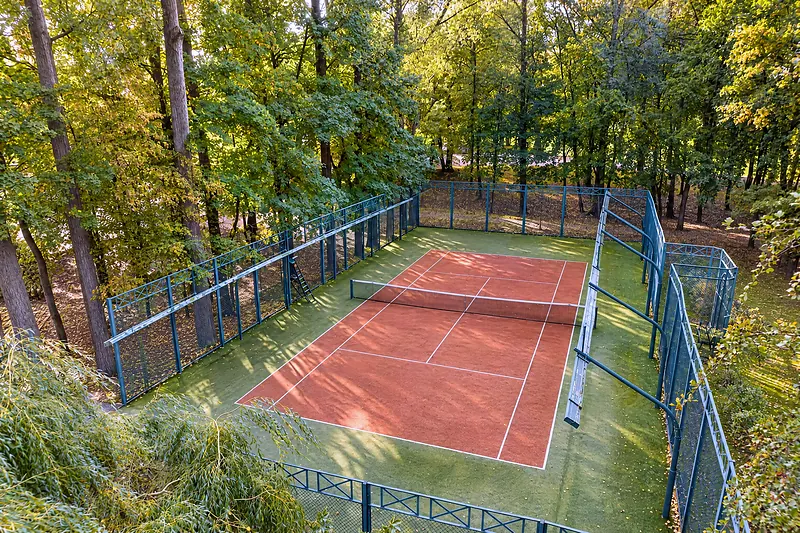 Der Tennisplatz